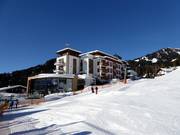 Exclusive location: the Schlosshotel Fiss directly on the slope