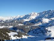 View from Roc d'Orsay to Meilleret with Glacier 3000
