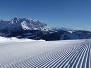 Perfectly groomed slopes in front of the Hochkönig