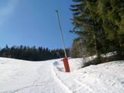 Snowmaking with lances on the valley run