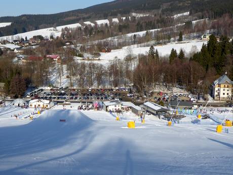 Orlické Mountains (Orlické hory/Góry Orlickie): access to ski resorts and parking at ski resorts – Access, Parking Deštné