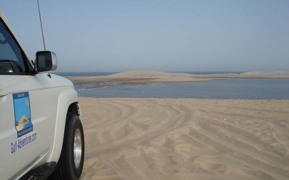 Biggest height difference in Qatar – sand ski area Sandboarding Mesaieed (Doha)