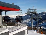 Bergeralmbahn - 8pers. Gondola lift (monocable circulating ropeway)