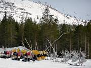 The snow cannons are waiting for their next use.