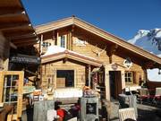 Mountain hut tip Lej da la Pêsch