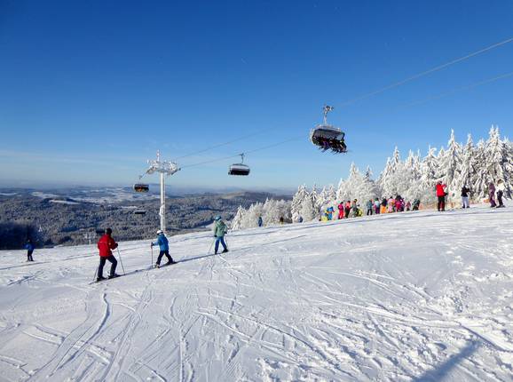 Panorama in the Mitterdorf ski area - Your Almberg experience