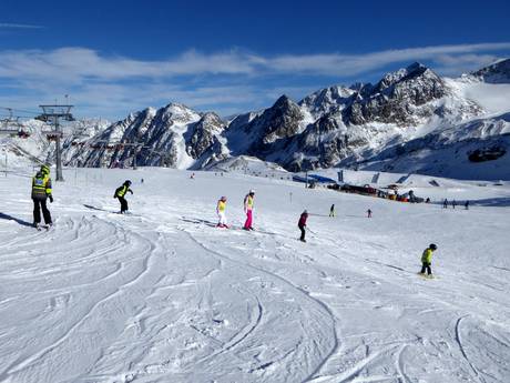 Ski resorts for beginners on the 5 Tyrolean Glaciers – Beginners Stubai Glacier (Stubaier Gletscher)