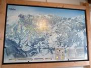 Detailed slope map with status display