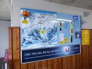 Information board with current information at the mid-station