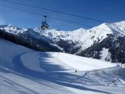 Large reservoir at the Panorama 6-seater lift