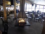 Le Quatre-Foyers Bar in the Main Lodge