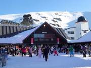 Après-ski at Mezz Café