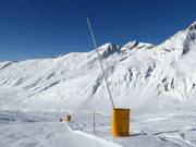 Snow lance in the ski resort of Belalp