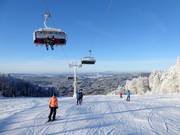 The new six-seater chairlift in the Mitterdorf ski area - Your Almberg experience