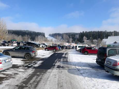 Southeast Czech Republic (Jihozápad): access to ski resorts and parking at ski resorts – Access, Parking Lipno