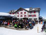 Berghaus Männlichen with sun terrace