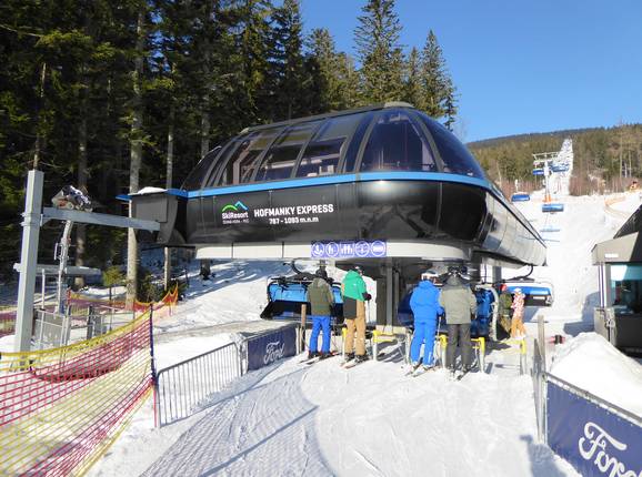 Hofmanky Express - 6pers. High speed chairlift (detachable) with bubble and seat heating