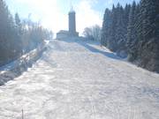 The observation tower on top of the main slope