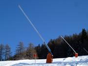 Snowmaking with snow guns at Venet