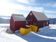 Well-maintained toilets in the middle of the ski area