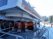 Grand JET Gondola - 8pers. Gondola lift (monocable circulating ropeway)