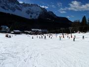 Ski lessons at the Karer Pass on the Golf slope