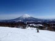 Descent to Niseko Village