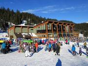 Lookout Lodge in Sunshine Village