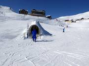 Beginner's Park Kleine Scheidegg with covered conveyor belt