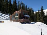 Warming hut in the ski resort