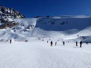 Easy slope on the Rettenbach Glacier