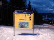 Slope signage in the ski resort