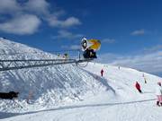 High-performance snow cannon in the Coronet Peak ski area