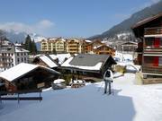 The slopes run right through Wengen