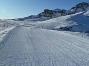 Very well-groomed slopes