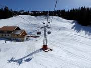 Schönried-Horneggli - 3pers. High speed chairlift (detachable) with bubble