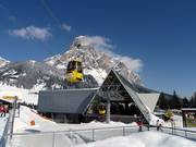 Corvara-Boé - 8pers. Gondola lift (monocable circulating ropeway)