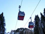 Ciampinoi - 12pers. Gondola lift (monocable circulating ropeway)