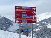 Slope signage in the Adelboden-Lenk ski area