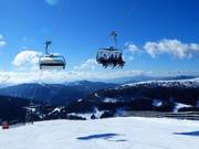 Sessellift Lachtal - 6pers. High speed chairlift (detachable) with bubble and seat heating