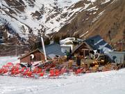 Cozy traditional hut Les Airelles in Montfrais