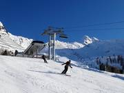 Grünboden mountain station with Karjoch mountain station in the background