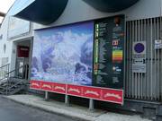 Slope map with current operating information at the valley station