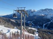 5 Laghi - 8pers. Gondola lift (monocable circulating ropeway)
