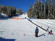 Conveyor belt in Sun Peaks Village