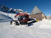 Groomer at Presena Glacier