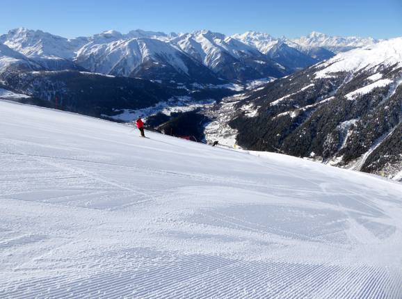 Wide slope in the upper section