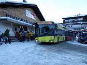 Ski bus in Fieberbrunn
