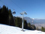 Hausbergbahn - 8pers. Gondola lift (monocable circulating ropeway)