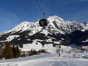 Steinbergbahn 1 - 10pers. Gondola lift (monocable circulating ropeway)